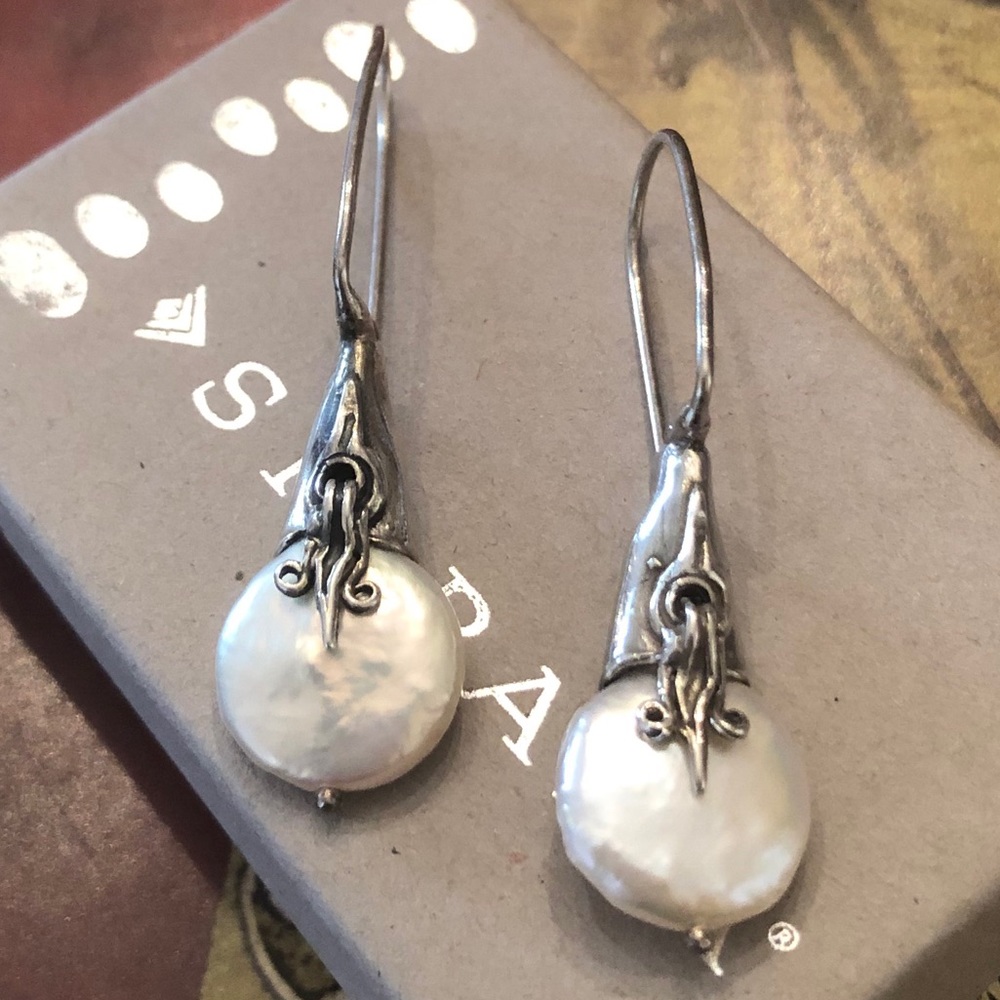 Rare Vintage Silpada Sterling Silver Coin Pearl Earrings W1269